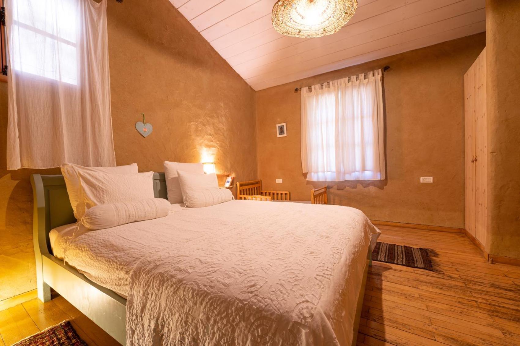 Hemdatya Stone Suites In The Galilee Ilaniya الغرفة الصورة
