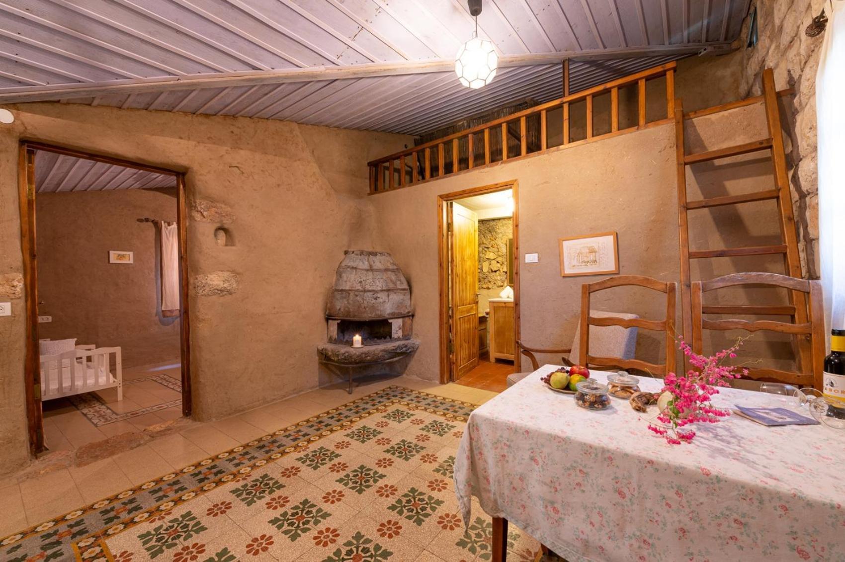 Hemdatya Stone Suites In The Galilee Ilaniya الغرفة الصورة