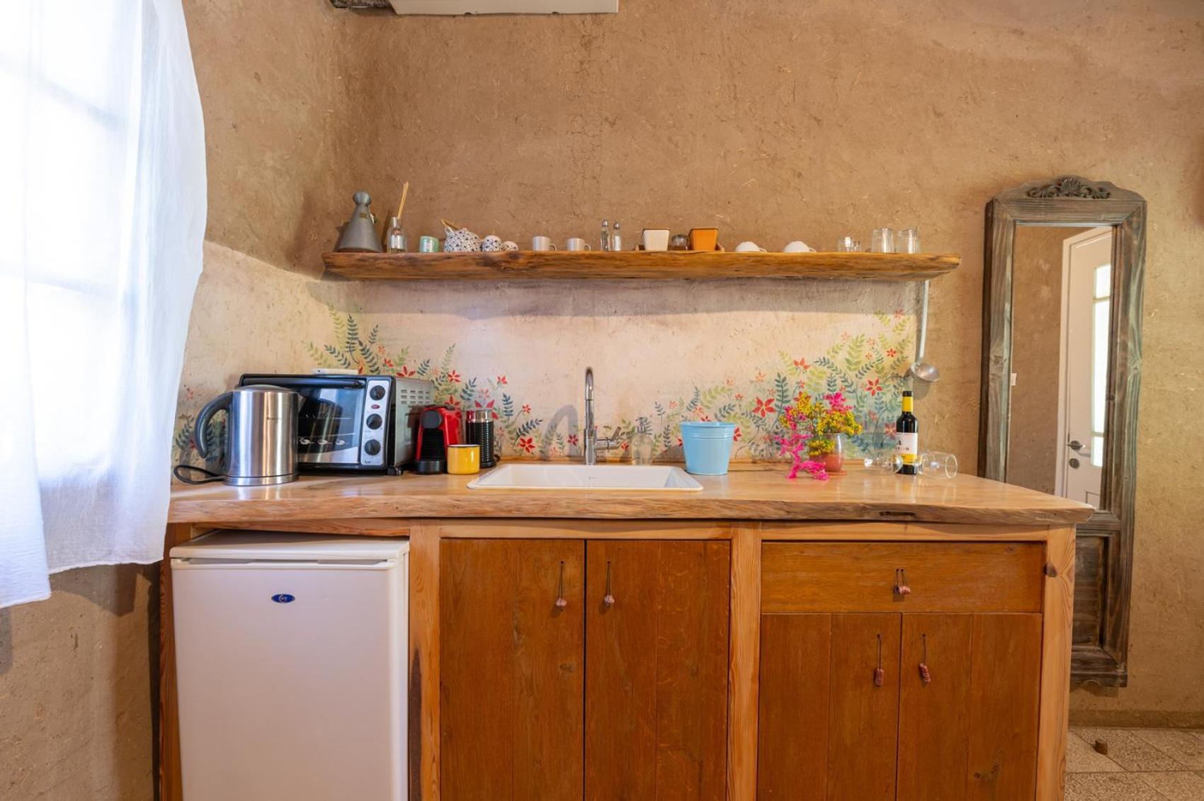 Hemdatya Stone Suites In The Galilee Ilaniya الغرفة الصورة